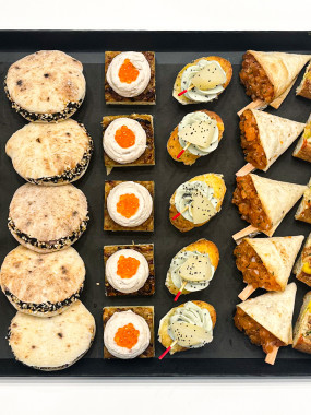 PLATEAU DE 30 PIECES TALENT PLURIEL - TRAY OF 30 SAVORY TALENT PLURIEL